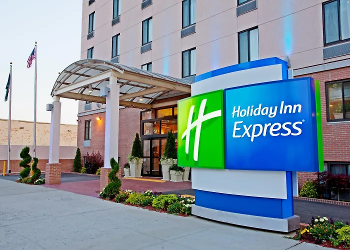 Holiday Inn Express Brooklyn By Ihg New York