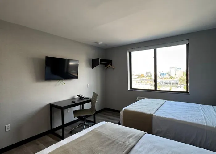 Hotel The Villa - Long Island City New York