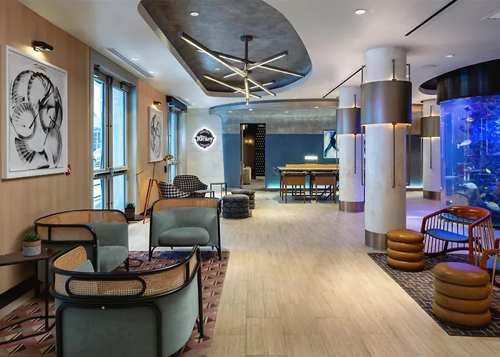 Dream Midtown, By Hyatt Hotel New York