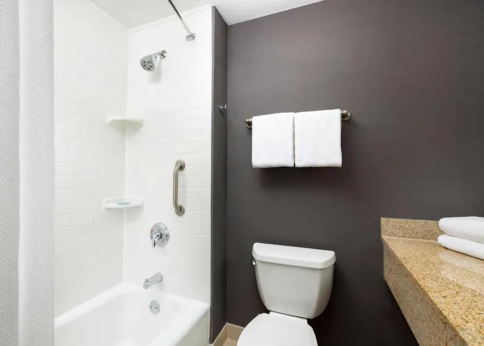 Courtyard By Marriott New York Manhattan Upper East Side