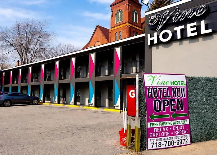 The Vine Hotel Bronx New New York